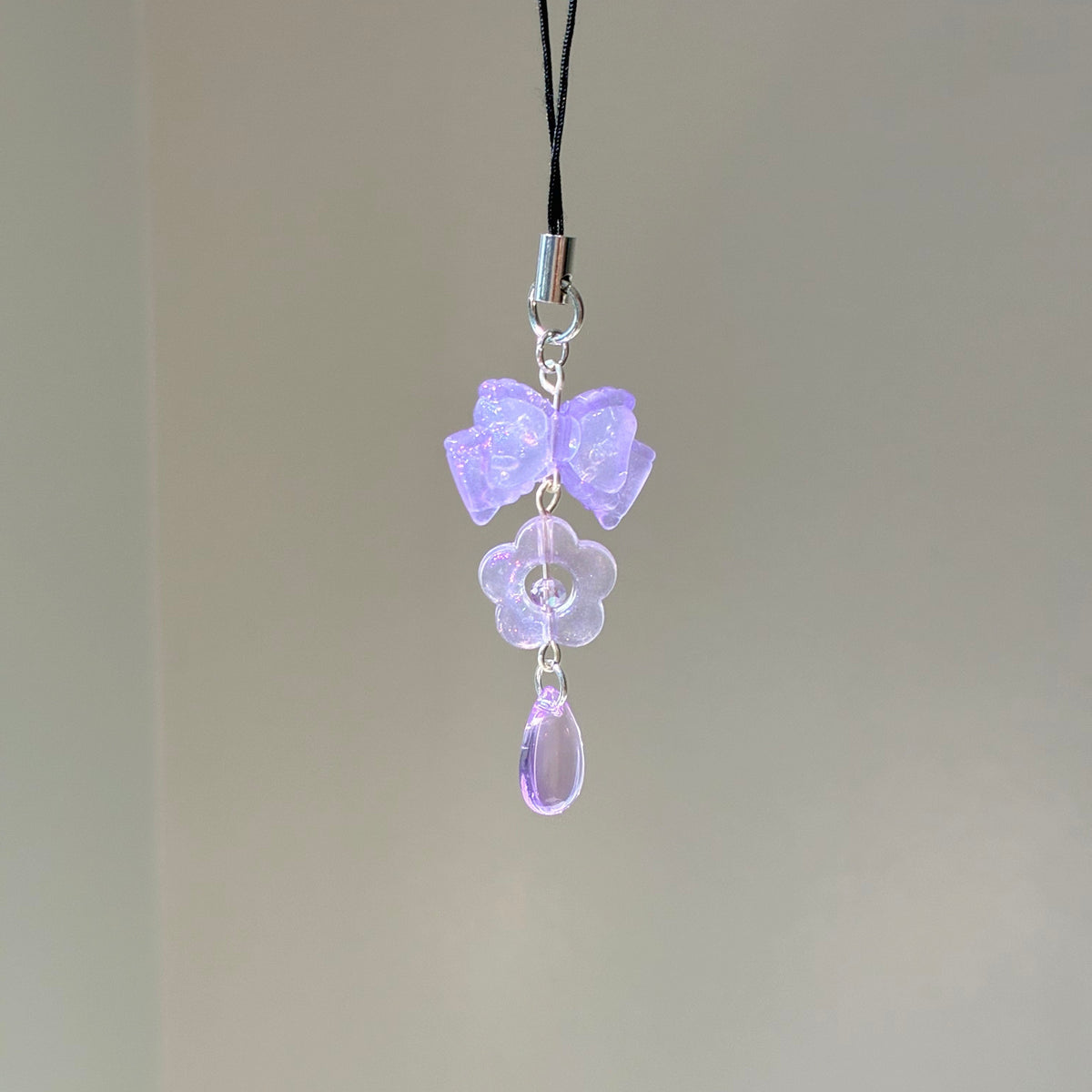 mini ribbons charm