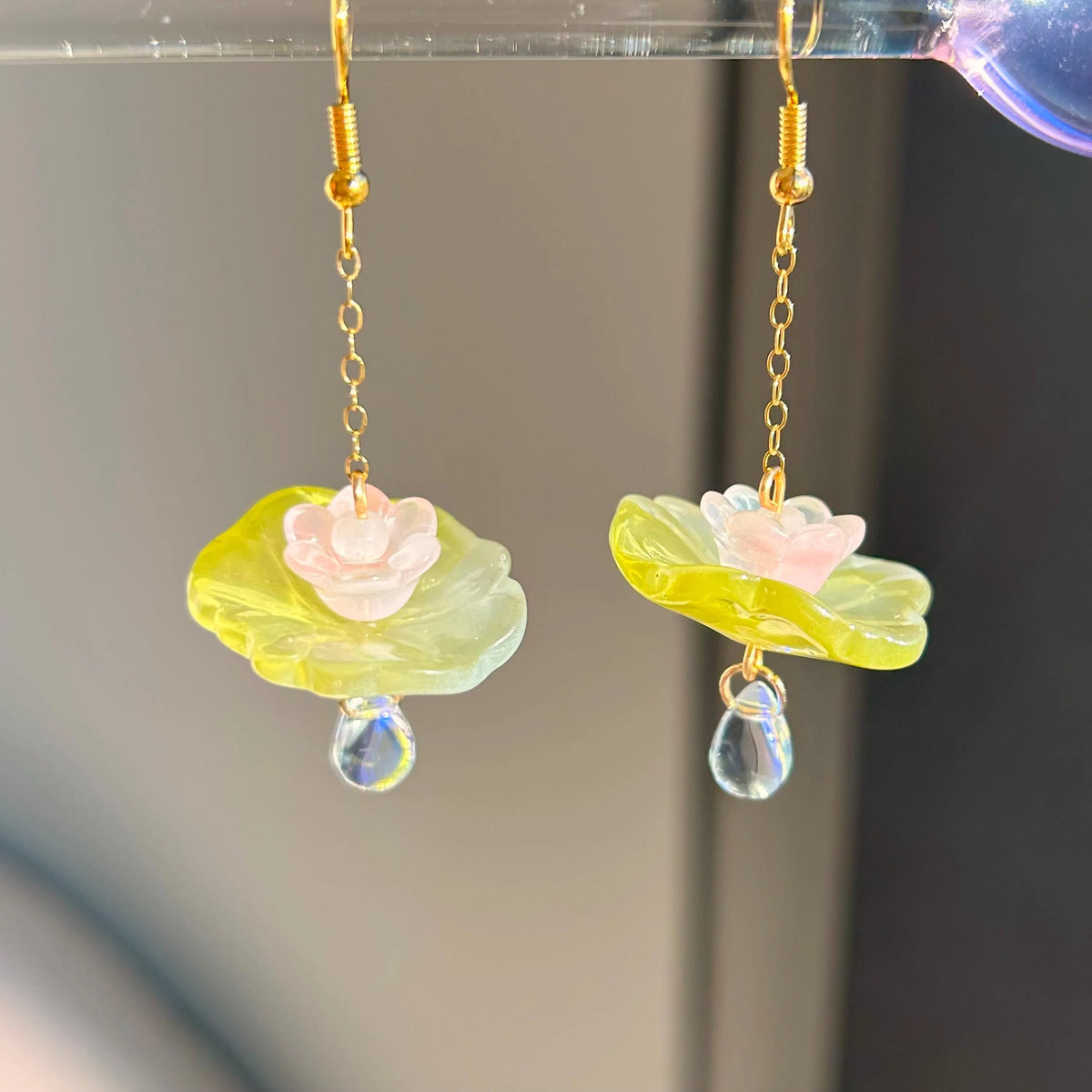 lumi lilypad earrings