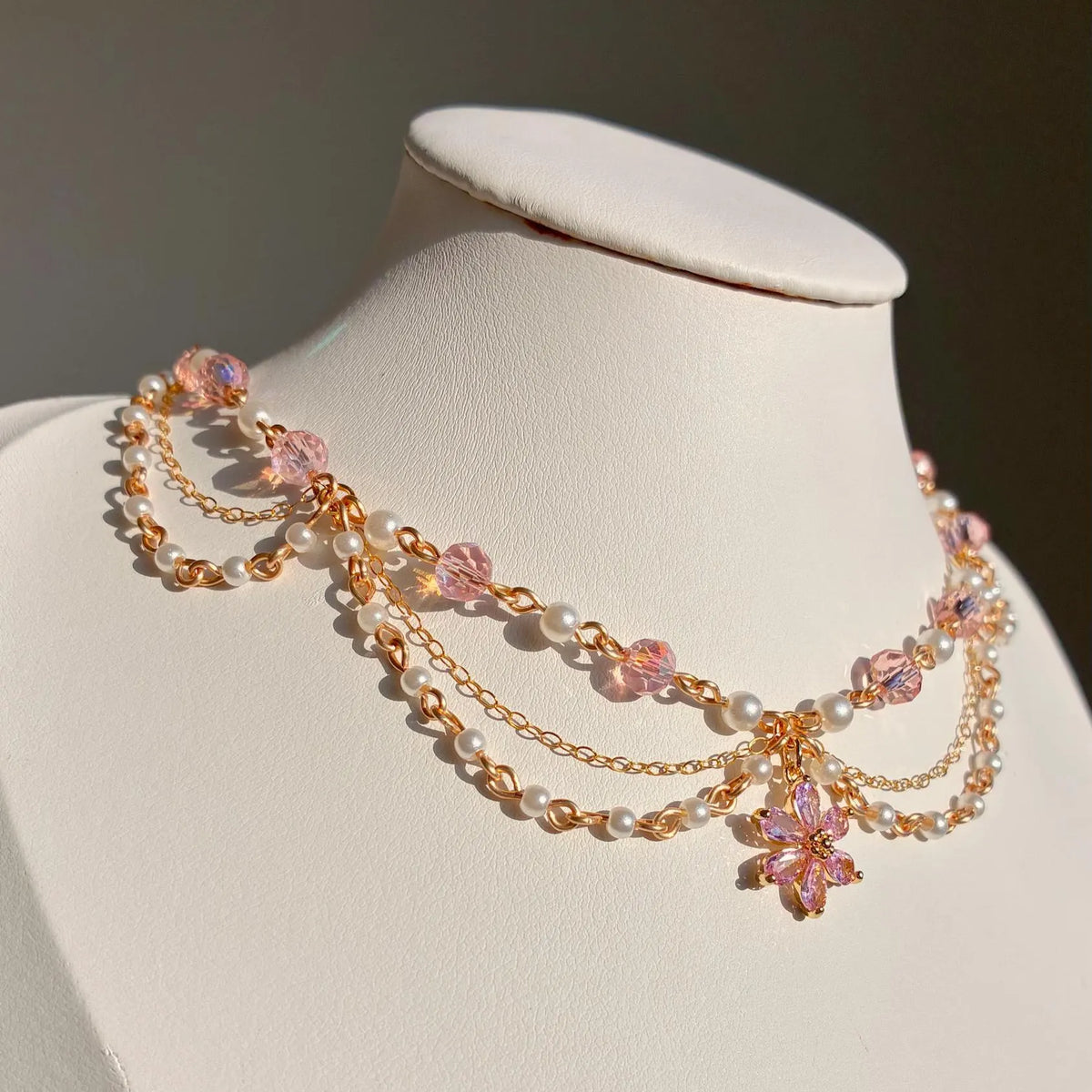 daisy necklace